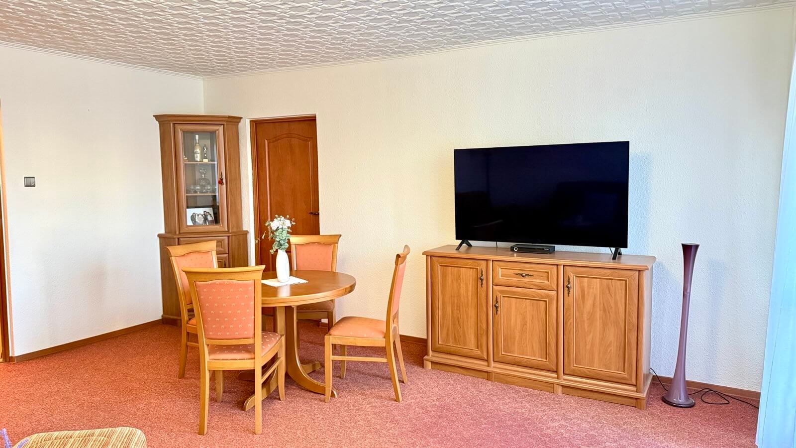 Kosmonautów 21d (3)