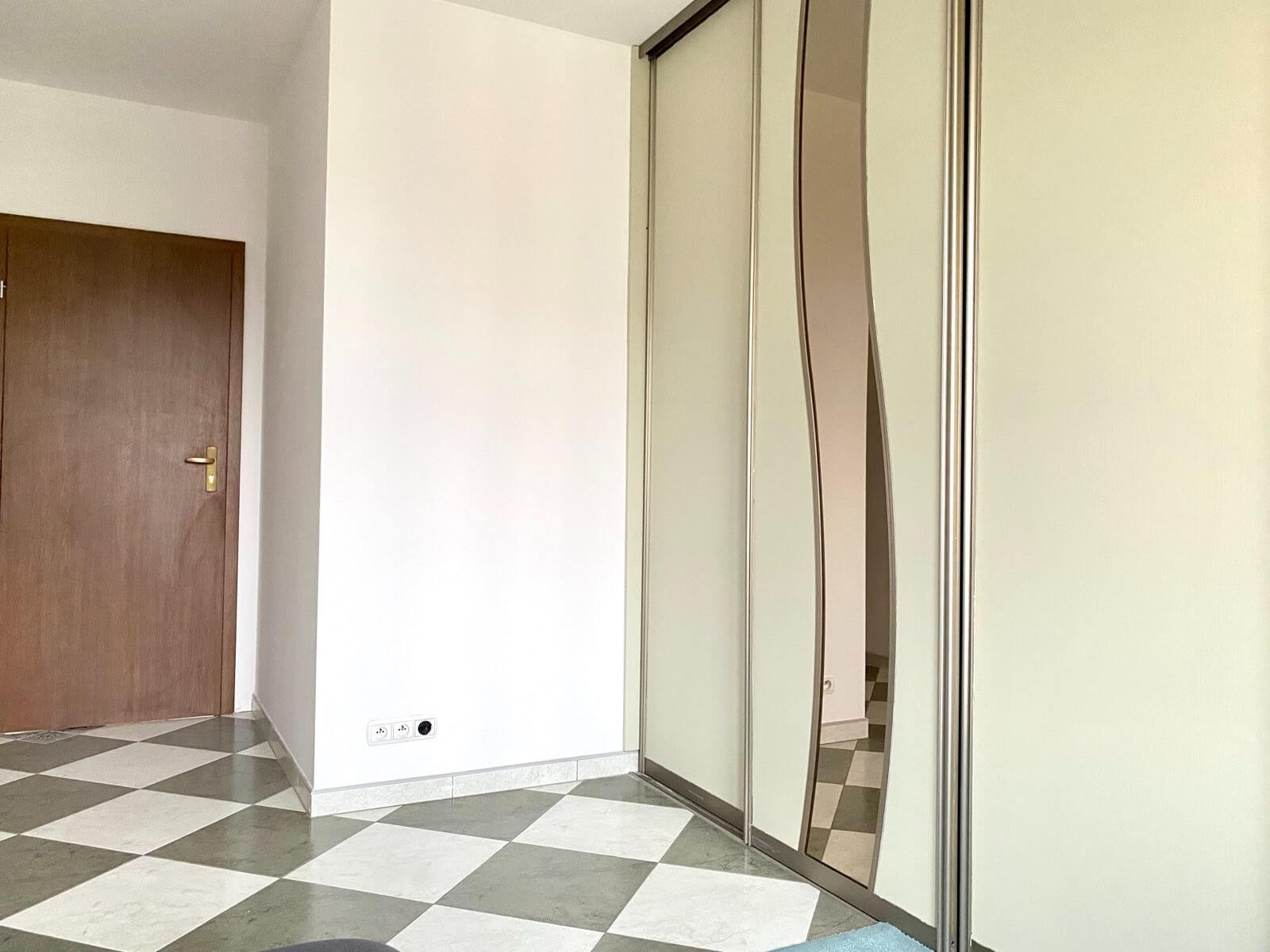 Idealne dla studentów! 3 niezależne pokoje, 66 m² – ul. Szamotulska Poznań . Od października! — zdjęcie 6 Idealne dla studentów! 3 niezależne pokoje, 66 m² – ul. Szamotulska Poznań . Od października! — zdjęcie 6